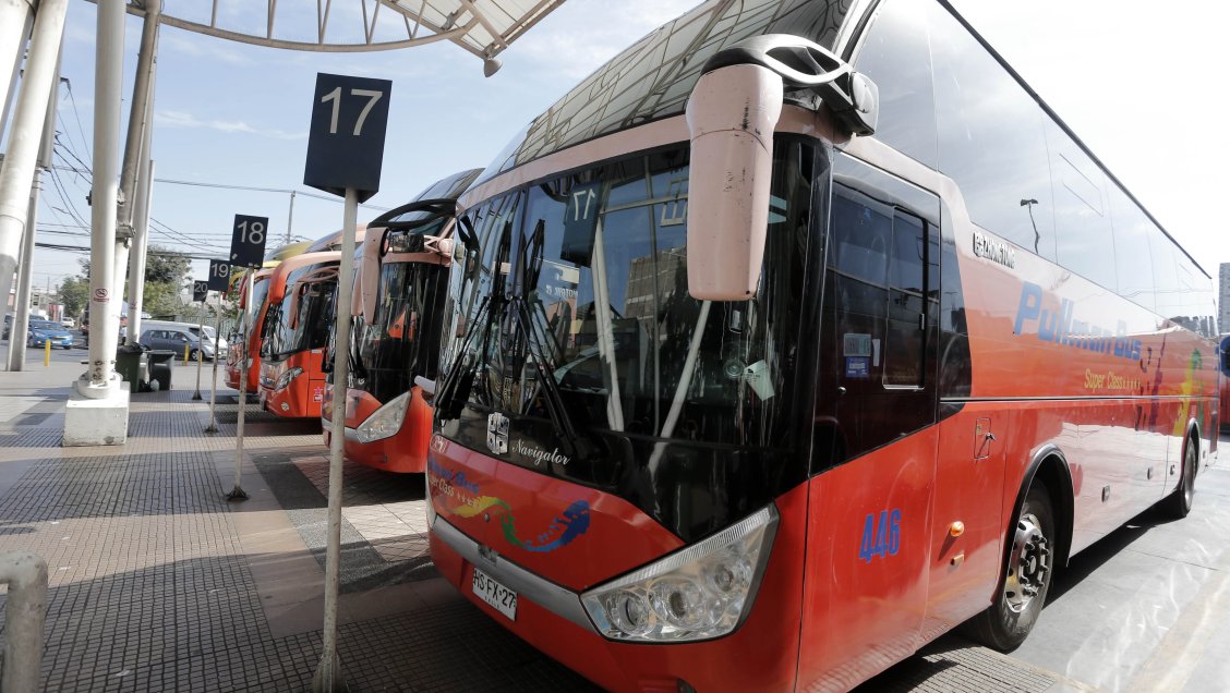 Fiscalización a buses por Semana Santa: Chofer manejó 24 días seguidos