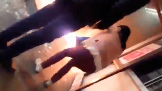 Detuvieron a estudiantes acusados de rociar con bencina a psicopedagoga del Darío Salas