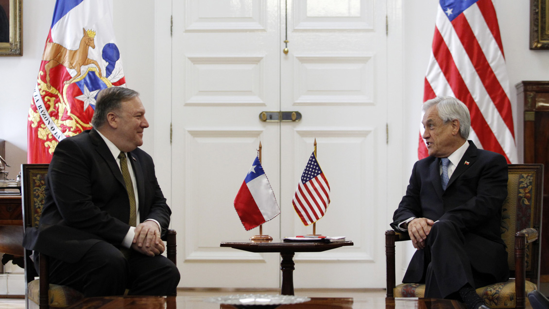 Gobierno ad portas del viaje de Piñera a China: 