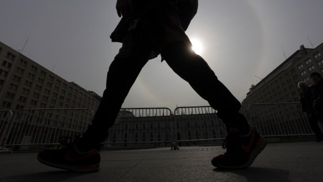 Caminar es el principal modo de transporte de los santiaguinos más vulnerables