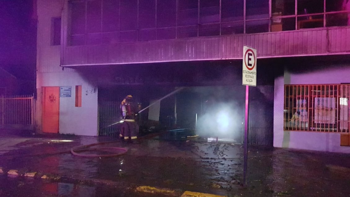 Incendio afectó al único cine de Coyhaique