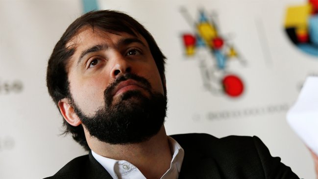 Parlamentarios acusan 