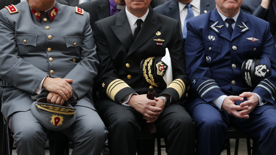 Nuevo reglamento de pasajes en FFAA: Se acaban los canjes y se limitan reembolsos