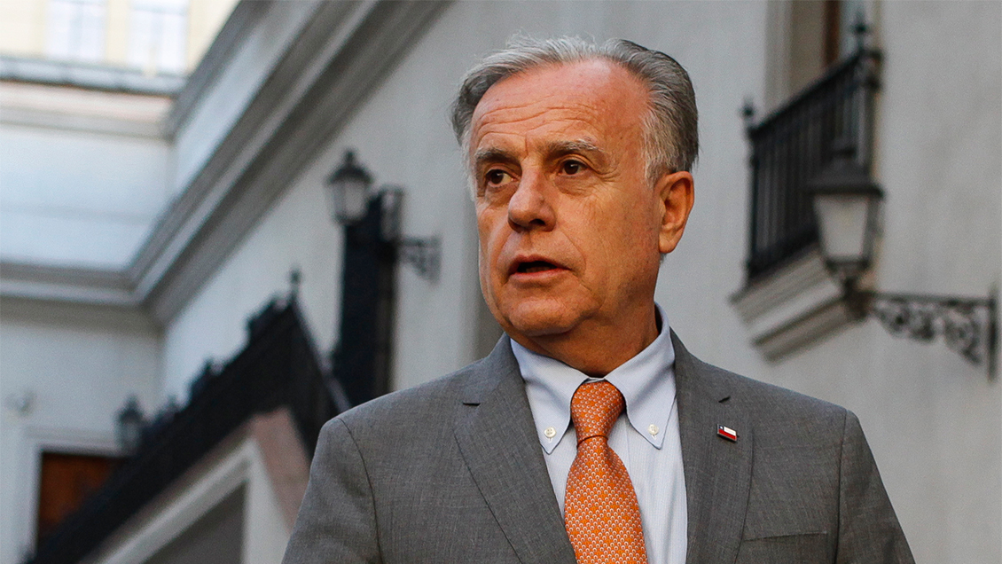 Ministro a las isapres: No pueden darse el lujo de creer que seguirán funcionando como hasta ahora