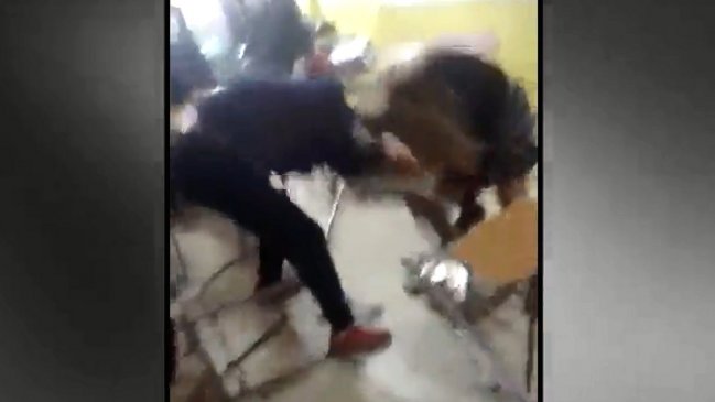 Superintendencia abrió investigación por pelea salvaje en sala de clases