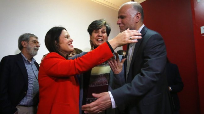 Elizalde y Fernández inscribieron listas para elecciones internas del PS