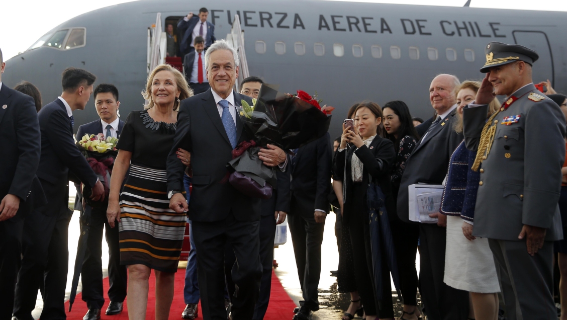 Presidente Piñera llegó a Shenzhen donde se reunirá con Huawei
