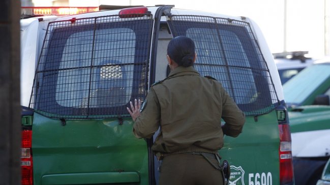 Conductor en estado de ebriedad chocó una patrulla de Carabineros