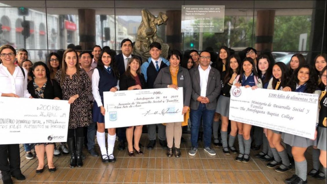 Con donación de alimentos y útiles de aseo partió Campaña de Invierno en Antofagasta