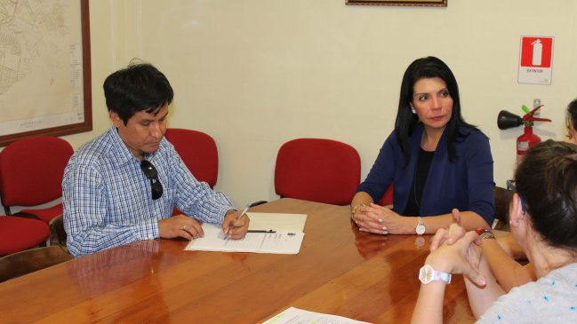 Coordinan acciones para proteger a niños y adolescentes bolivianos que viven en la Región de Tarapacá