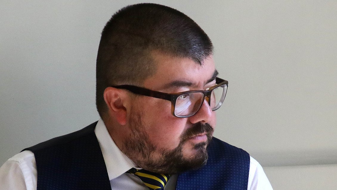 Declaran admisible querella contra fiscal Sergio Moya en caso Huracán