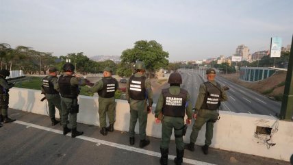  La incertidumbre en Venezuela tras llamado a levantarse contra Maduro  