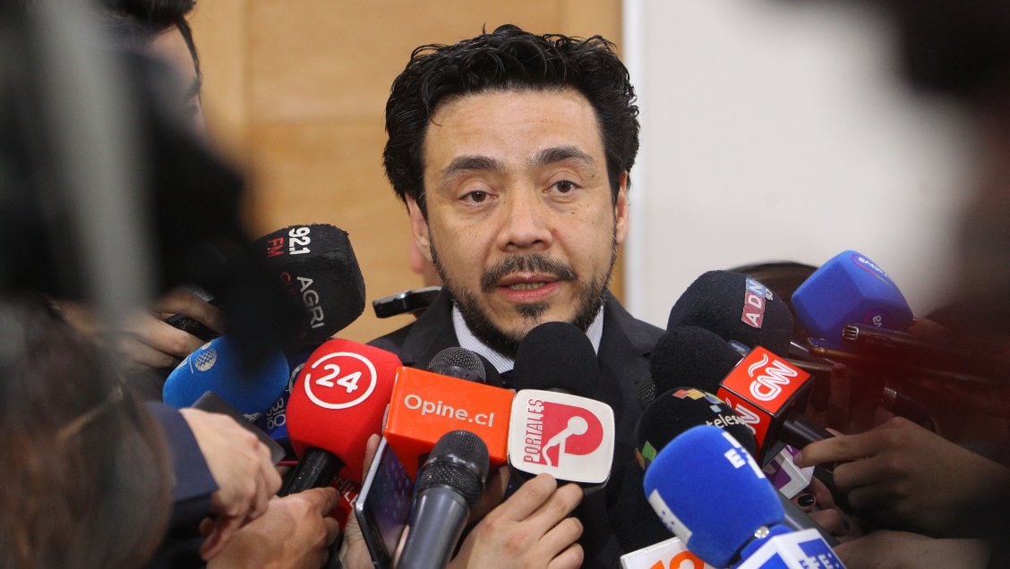 Fiscal Arias arremete y presenta denuncia administrativa contra Moya