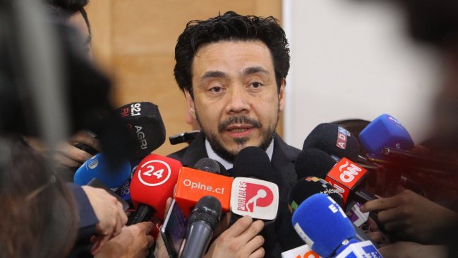 Fiscal Arias arremete y presenta denuncia administrativa contra Moya