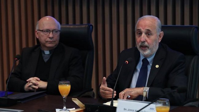 Asociación de Fiscales y acuerdo con la Iglesia: 