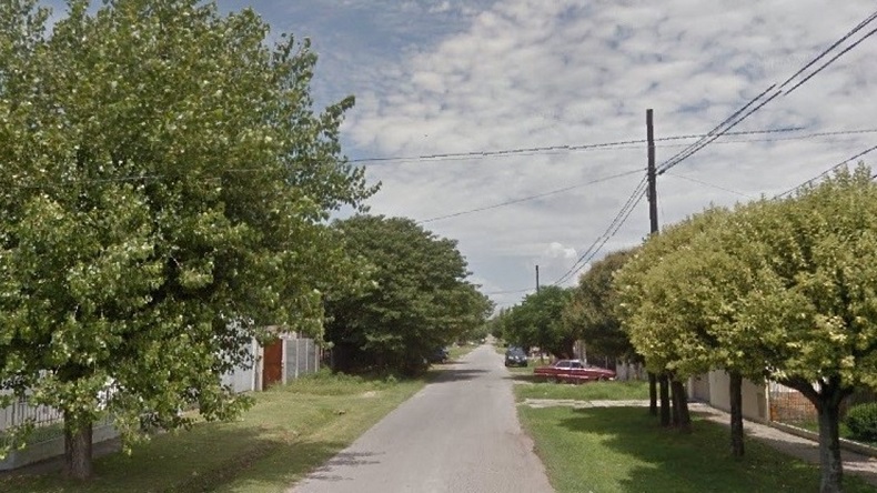 Compró una casa y cuando la arreglaba encontró muertos a un hombre y un perro