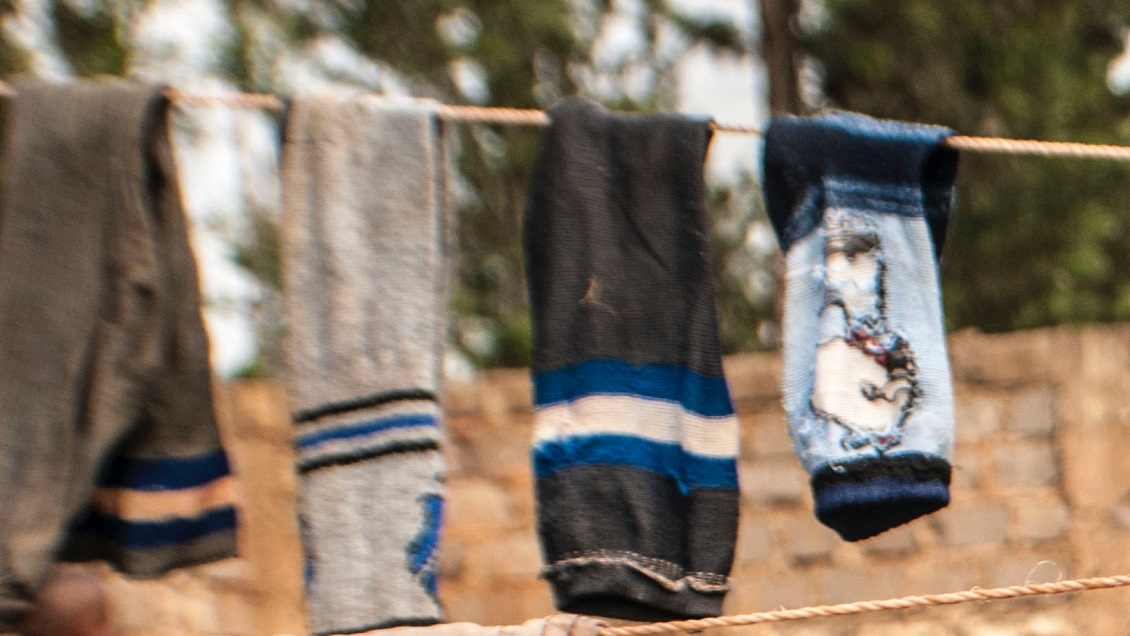 Detienen a jóvenes que ocultaban pasta base de cocaína en cajas de fármacos y un calcetín