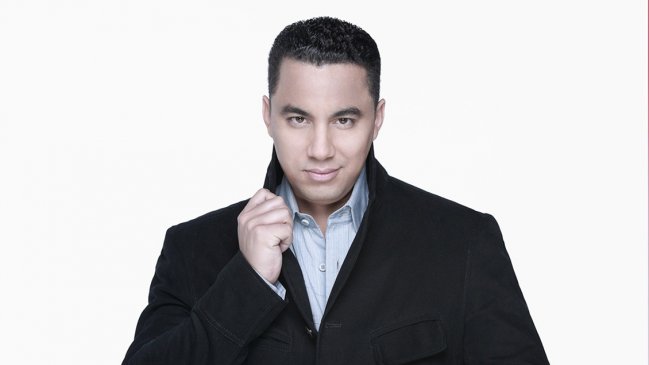 Ídolo del vallenato Felipe Peláez anuncia show en Chile