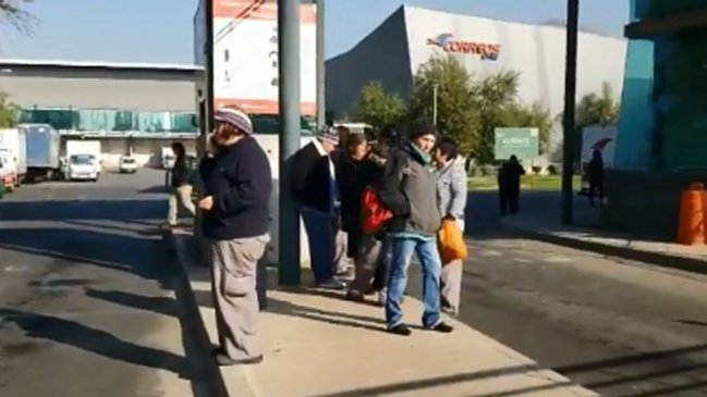 Falso aviso de bomba provocó evacuación en centro de despacho de Correos