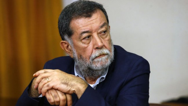 Mahmud Aleuy arremete contra Elizalde: El PS pasó de la irrelevancia a la insignificancia