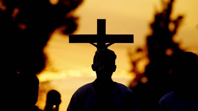 Encuesta reveló que la Iglesia es una de las instituciones menos creíbles en Chile