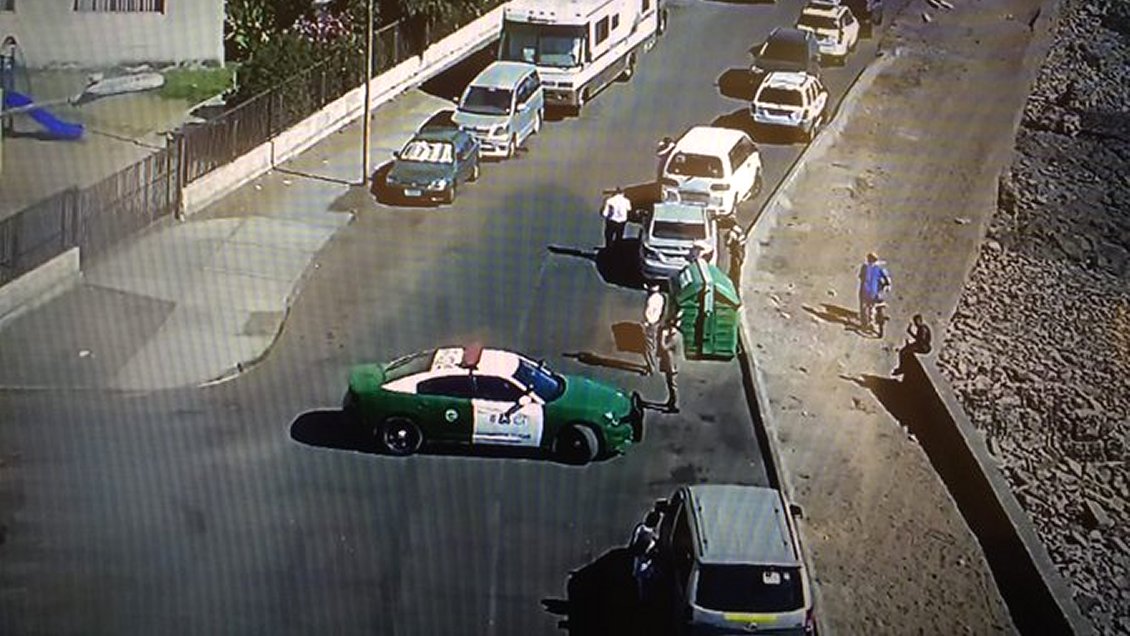 Cadáver en avanzado estado de descomposición fue hallado en un auto estacionado