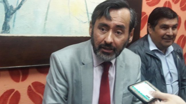Tribunal Electoral suspendió al alcalde de Chillán Viejo, pero éste se aferra al cargo
