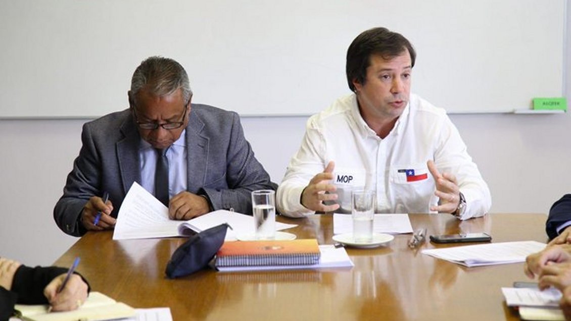 Dictuc entregó informe por malos olores en colegios de Copiapó