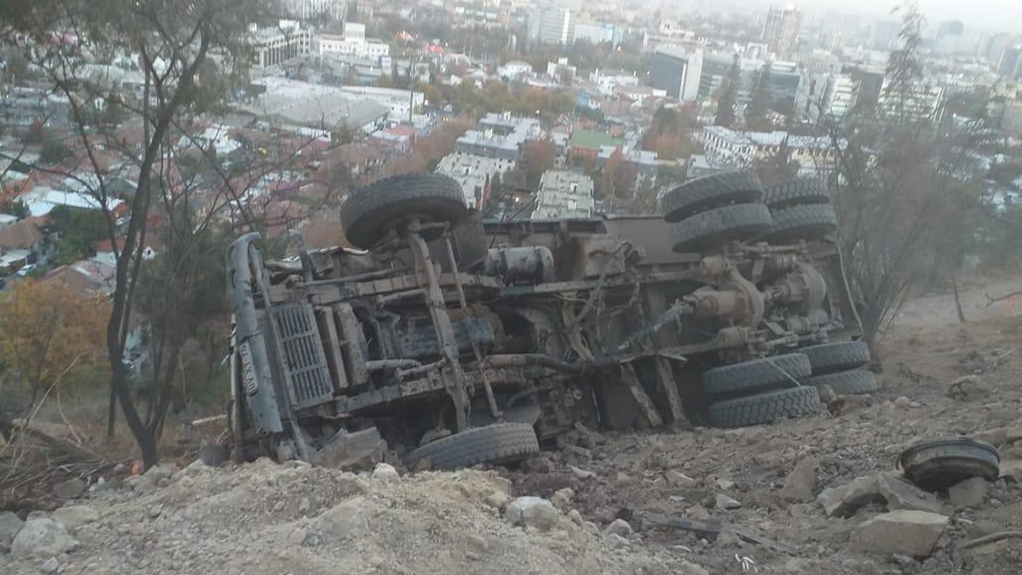 Matthei por accidente en el San Cristóbal: Yo sacaría el Zoológico de ahí