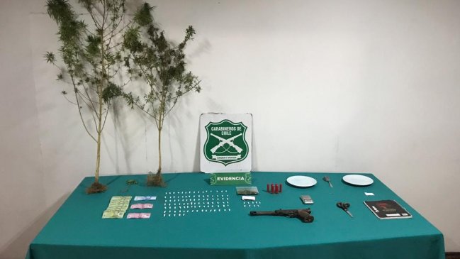 Arrestan a pareja acusada de vender droga en Rancagua: Uno cuenta con 26 detenciones anteriores
