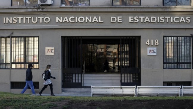 Parlamentarios buscan comisión investigadora por 