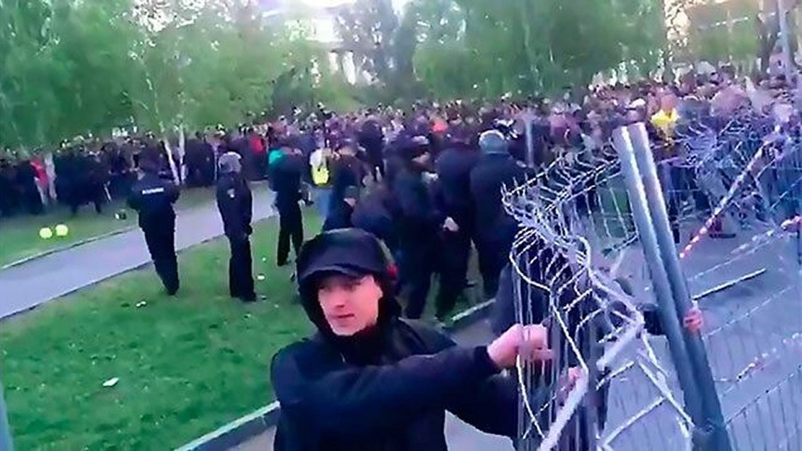 Al menos 26 detenidos en protesta contra construcción de una iglesia ortodoxa en Rusia