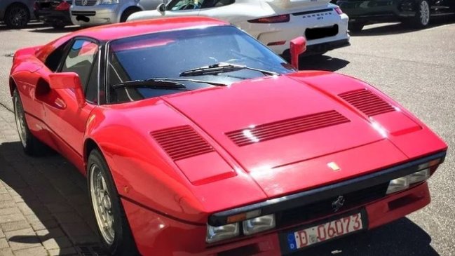 Roban Ferrari de 1.500 millones de pesos durante conducción de prueba