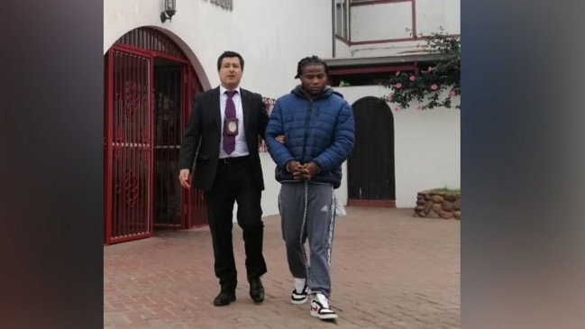 Hombre condenado por homicidio en EEUU apareció vendiendo drogas en La Serena