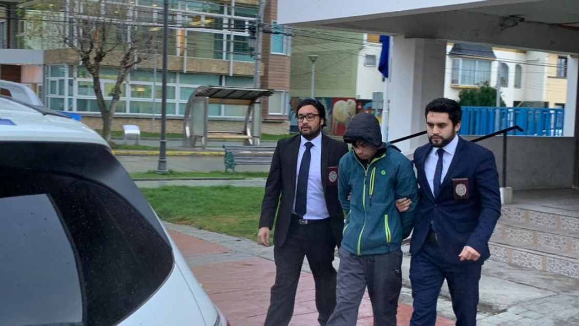 Puerto Natales: Hombre fue detenido por violar a niña que conoció vía redes sociales