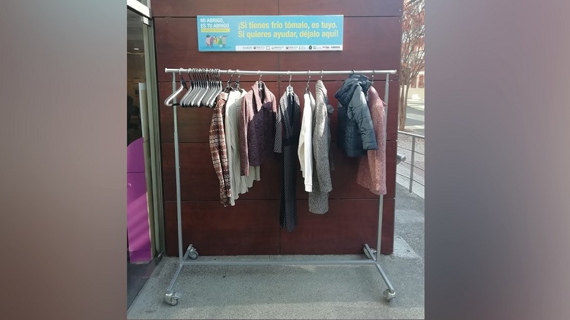 Percheros solidarios en Maule: 