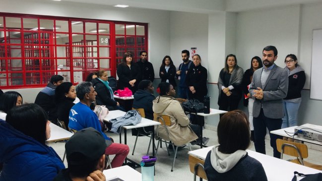 Concepción: Infocap inició curso de panadería para migrantes