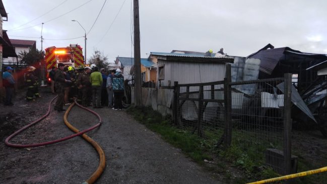 Tercera víctima fatal en incendio en menos de 24 horas en la región de Los Lagos.