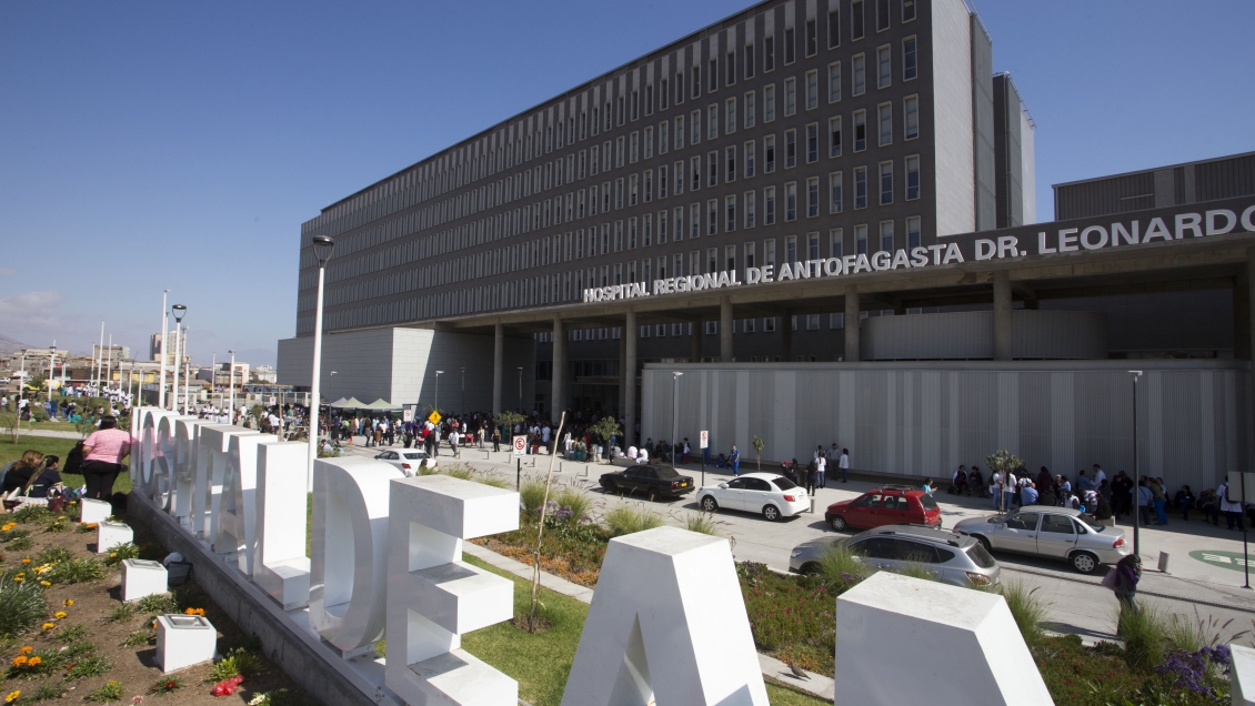 Director anunció sumarios administrativos por asados y moscas en el Hospital de Antofagasta