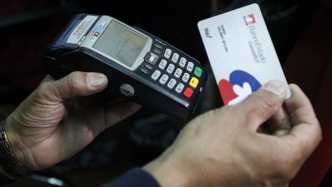 Detienen a ocho personas por masiva clonación de tarjetas bancarias