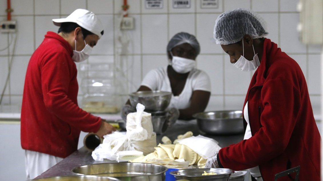 Organizaciones catalogan como un fracaso regularización migratoria del Gobierno