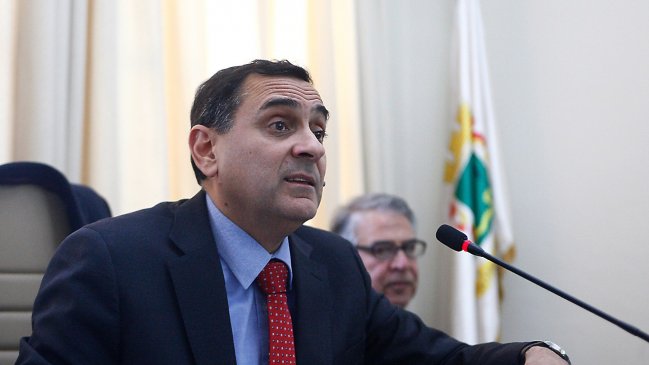 Alcalde de Curicó pidió al Gobierno adelantar apertura de albergues