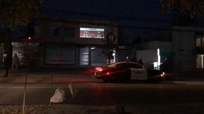 Delincuentes huyeron con millonario botín tras robo a óptica de Vitacura