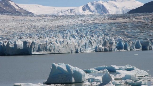 Buscan intensamente a científico desaparecido en el Parque Nacional Torres del Paine