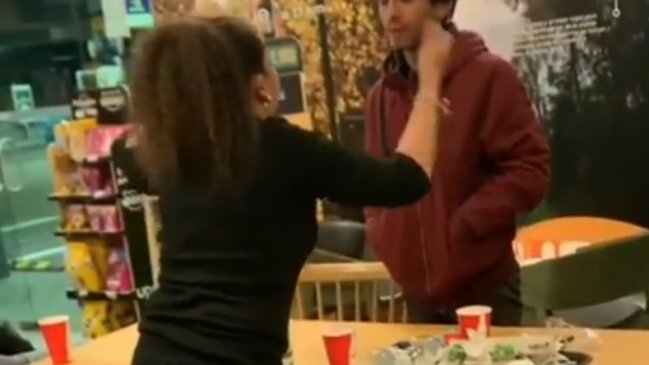 Denuncian agresivo ataque homofóbico de una mujer en Vitacura