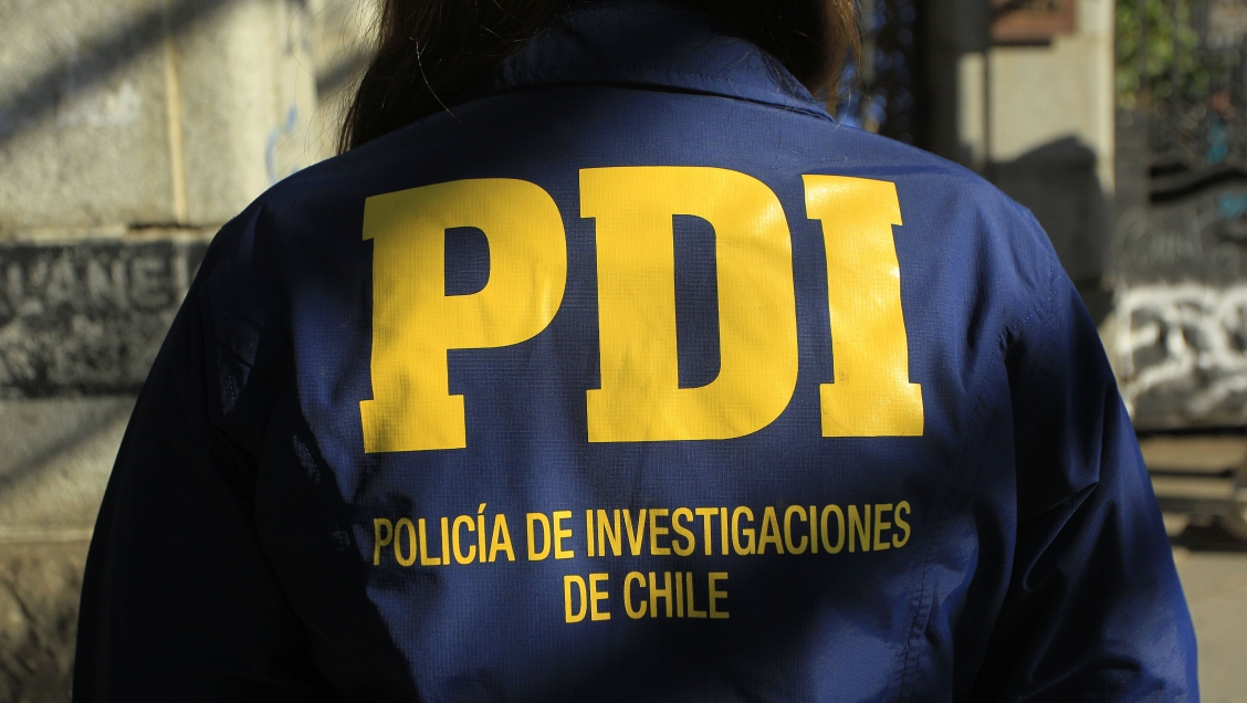 Operativo de la PDI terminó con cuatro detenidos e incautación de drogas en Cerro Navia