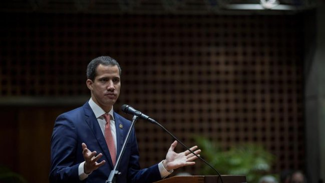 Guaidó dice que Maduro no le verá 