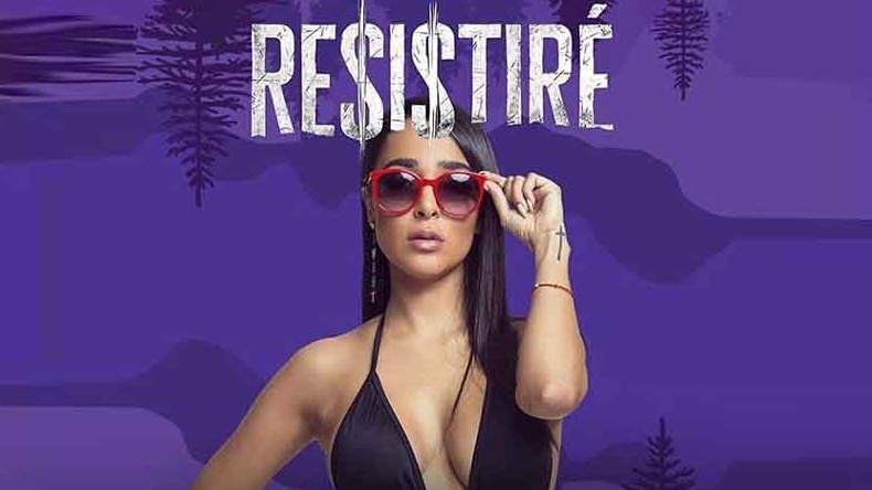 Manelyk se enojó y mojó las pertenencias de Aída en 