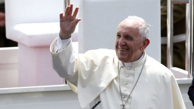 Francisco reconoció que gira a Chile le 