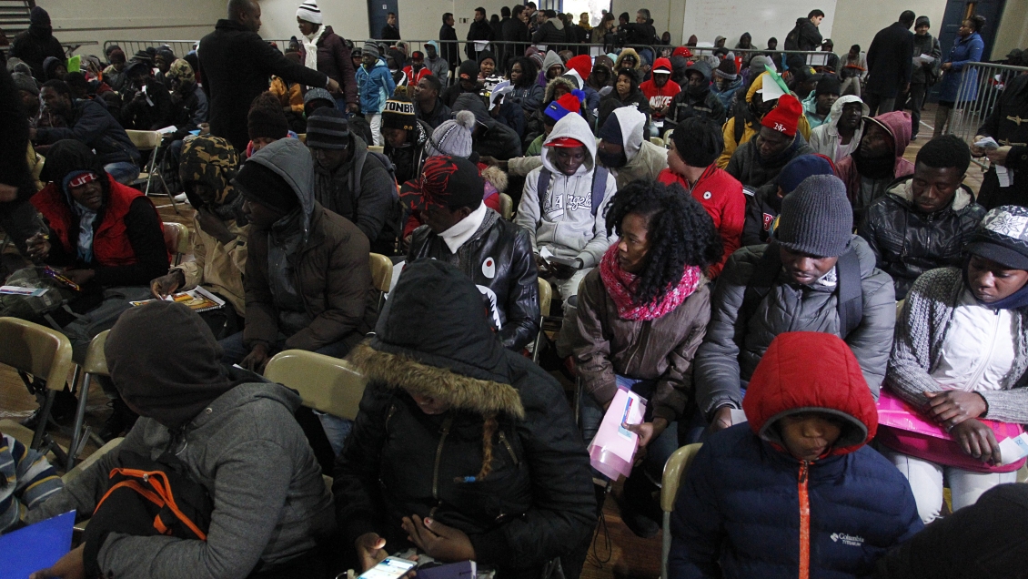 Estudio ubicó a Chile a la cola de la OCDE en capacidad de atraer inmigrantes calificados